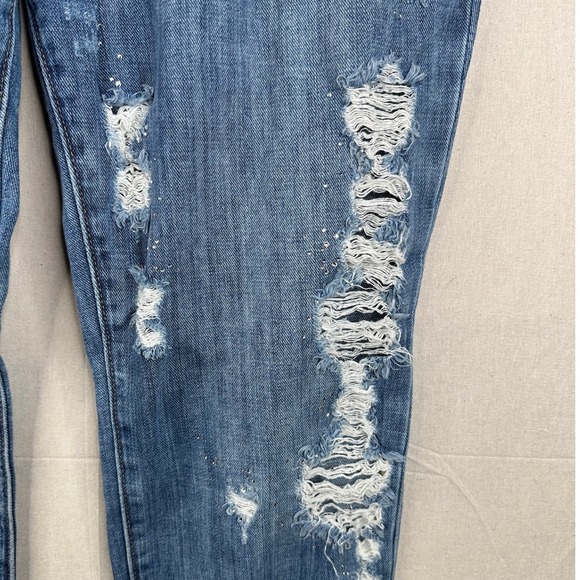 True Religion Cameron Slim Boyfriend Distressed Hem Jeans size 32 Blue - Picture 6 of 10